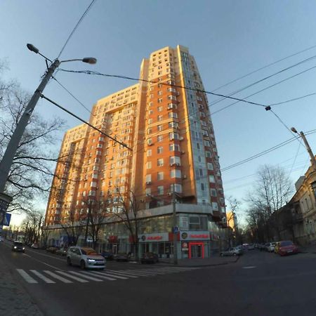 Квартира В Одессе 敖德萨 外观 照片